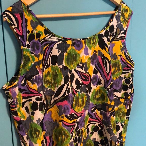 Vintage Canadian made printed sleeveless shirt. - Picture 4 of 4